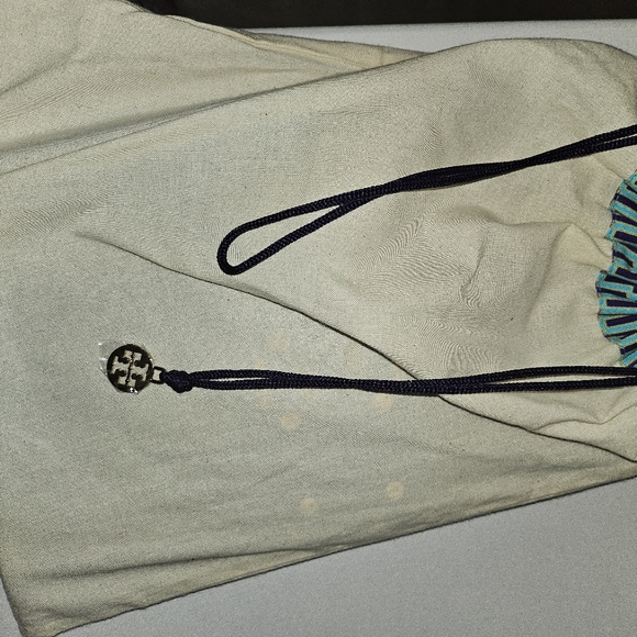 Authentic Tori Burch Clutch - Picture 5 of 5